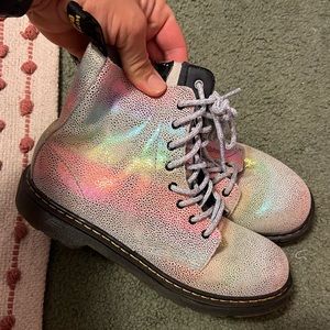 iridescent Dr. Martens size 6